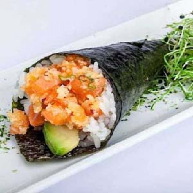 Spicy Scallop Temaki