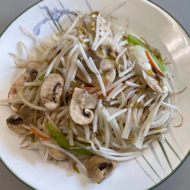 16. Mushroom Chow Mein