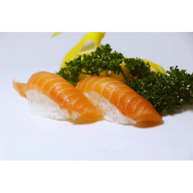 89. Salmon Sushi (2pcs)