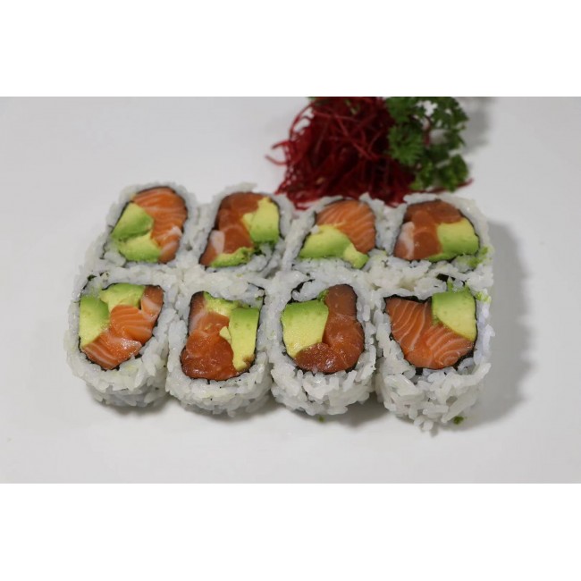 122. Salmon Avocado Roll (8pcs)