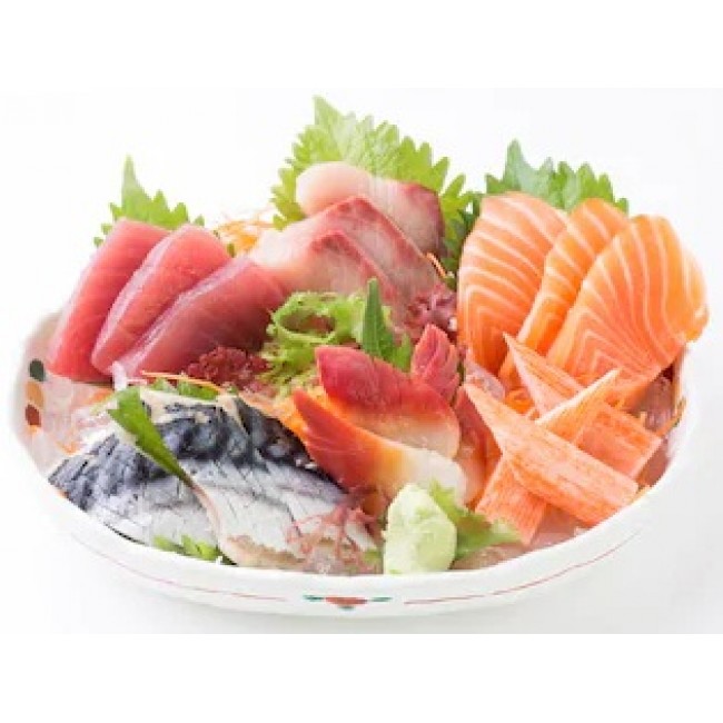 320. Sashimi Appetizer (9pcs)