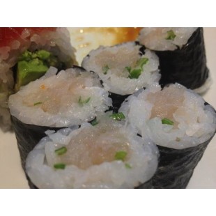 H10. Hamachi Maki (6pcs)