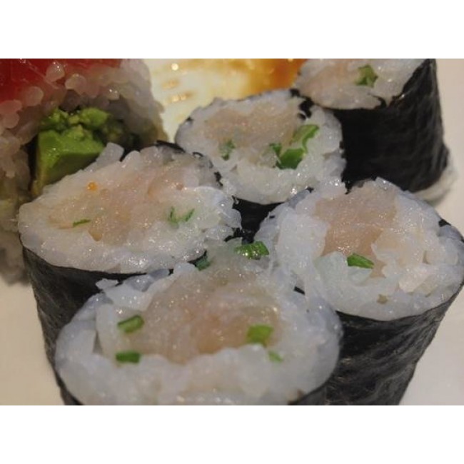 H10. Hamachi Maki (6pcs)