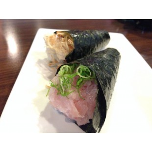 H10 Hamachi Hand Roll