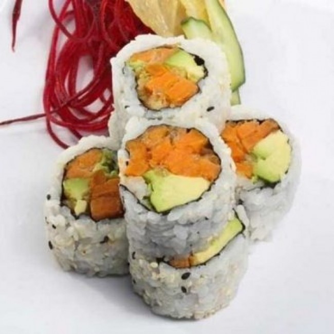 H22. Yam Avocado Maki (6pcs)