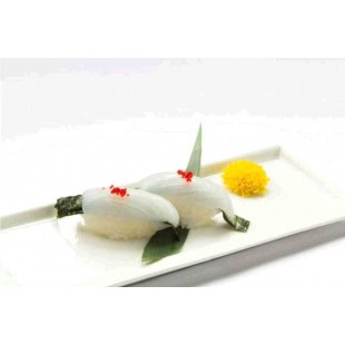 J6. Cuttlefish Sushi (2pcs)