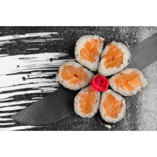 Salmon Maki