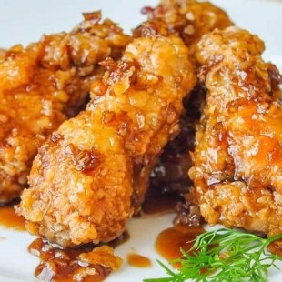 A10. Deep Fried Chicken Wings (炸雞翼 닭 날개)