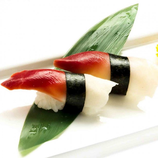 Surf Clam Sushi (2pcs) (hokkigai)