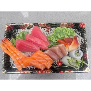 16. Deluxe Sashimi Combo (18pcs)