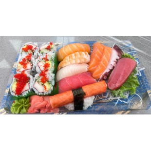 18. Sashimi Sushi and Roll Combo (15pcs)