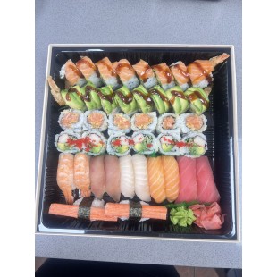 75. Sushi and Rolls C (34pcs)