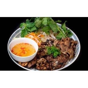 47. Grilled Pork with Vermicelli Noodles 烤豬肉檬