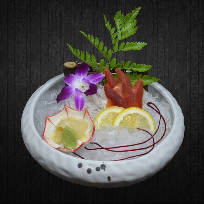 Surf Clam Sashimi (5 pcs)