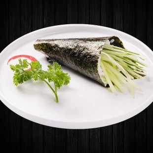 Cucumber Hand Roll (1 pc)