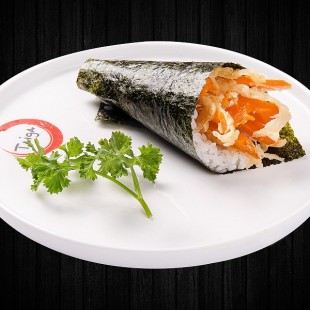 Yam Tempura Hand Roll (1 pc)